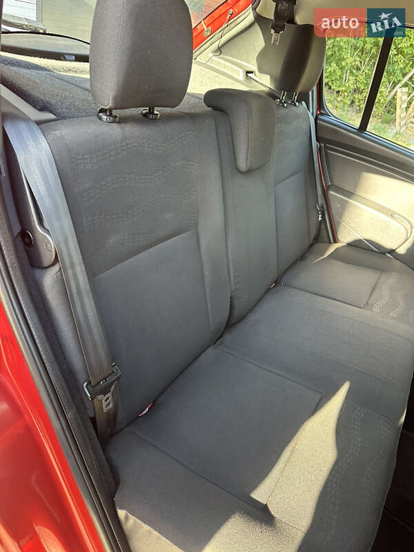 Внедорожник / Кроссовер Dacia Sandero StepWay 2012 в Хороле
