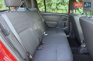 Внедорожник / Кроссовер Dacia Sandero StepWay 2011 в 