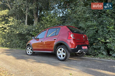 Внедорожник / Кроссовер Dacia Sandero StepWay 2011 в 