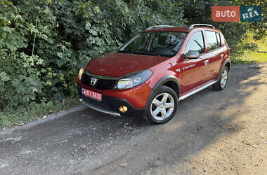 Внедорожник / Кроссовер Dacia Sandero StepWay 2011 в 
