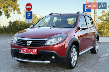 Внедорожник / Кроссовер Dacia Sandero StepWay 2011 в 
