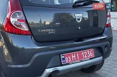 Внедорожник / Кроссовер Dacia Sandero StepWay 2010 в 