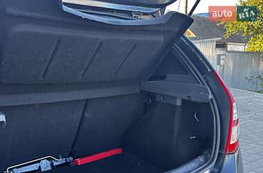 Внедорожник / Кроссовер Dacia Sandero StepWay 2010 в 