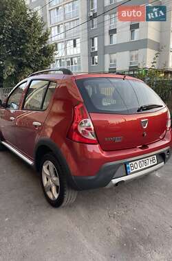 Внедорожник / Кроссовер Dacia Sandero StepWay 2010 в 