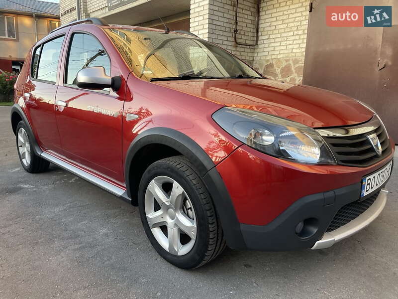 Внедорожник / Кроссовер Dacia Sandero StepWay 2010 в Тернополе