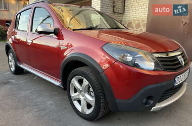 Внедорожник / Кроссовер Dacia Sandero StepWay 2010 в 