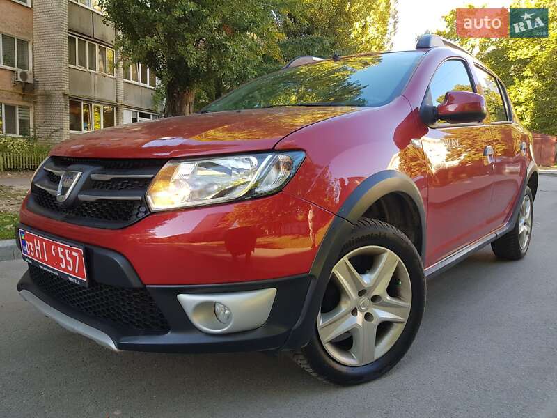 Внедорожник / Кроссовер Dacia Sandero StepWay 2014 в 