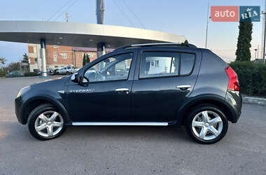 Внедорожник / Кроссовер Dacia Sandero StepWay 2011 в 