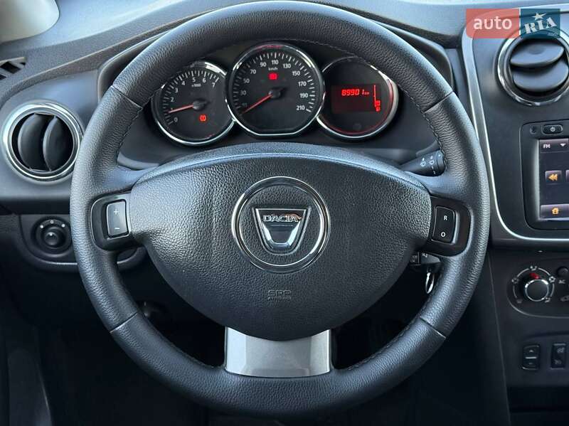 Позашляховик / Кросовер Dacia Sandero StepWay 2014 в Києві