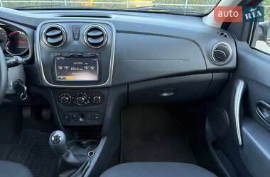 Внедорожник / Кроссовер Dacia Sandero StepWay 2014 в 