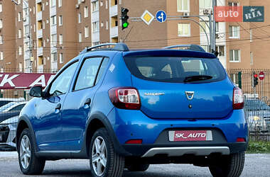 Внедорожник / Кроссовер Dacia Sandero StepWay 2013 в 