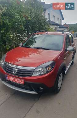 Внедорожник / Кроссовер Dacia Sandero StepWay 2011 в 