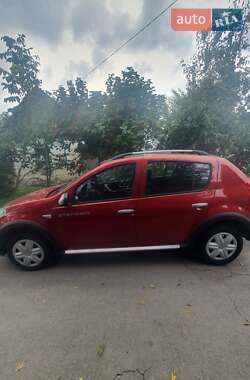 Внедорожник / Кроссовер Dacia Sandero StepWay 2011 в 