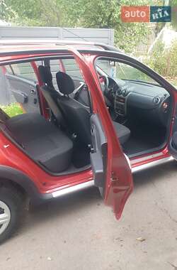 Внедорожник / Кроссовер Dacia Sandero StepWay 2011 в 