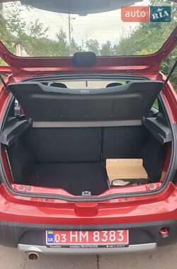Внедорожник / Кроссовер Dacia Sandero StepWay 2011 в 