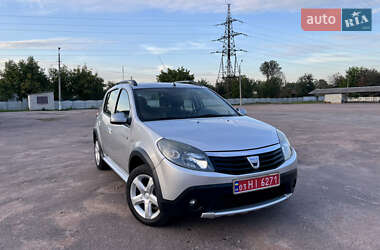 Внедорожник / Кроссовер Dacia Sandero StepWay 2011 в 