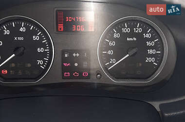 Позашляховик / Кросовер Dacia Sandero StepWay 2012 в  фото 2 Позашляховик / Кросовер Dacia Sandero StepWay 2012 в