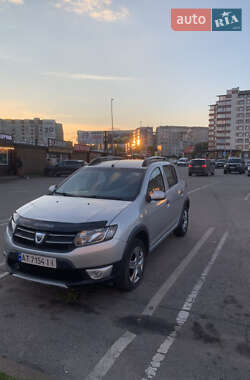 Внедорожник / Кроссовер Dacia Sandero StepWay 2014 в Ивано-Франковске