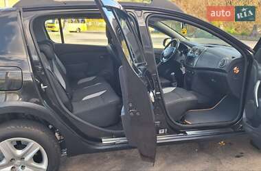 Внедорожник / Кроссовер Dacia Sandero StepWay 2013 в 
