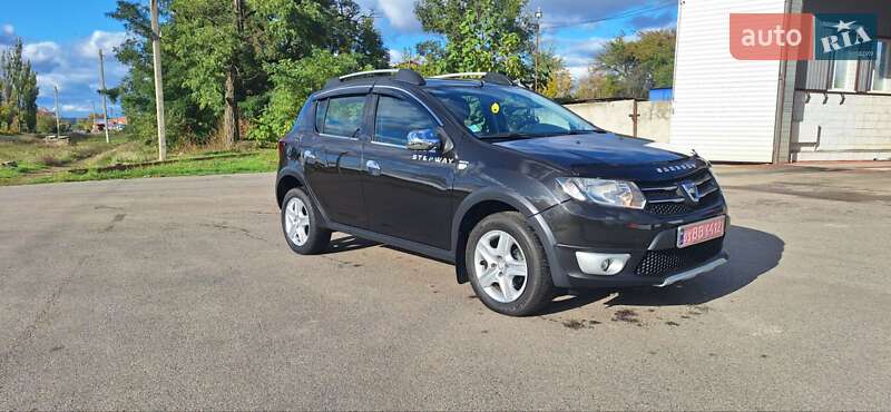 Позашляховик / Кросовер Dacia Sandero StepWay 2013 в Новоархангельську