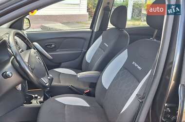 Внедорожник / Кроссовер Dacia Sandero StepWay 2013 в 