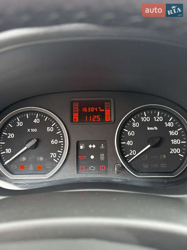 Позашляховик / Кросовер Dacia Sandero StepWay 2010 в Сумах фото 13 Позашляховик / Кросовер Dacia Sandero StepWay 2010 в Сумах