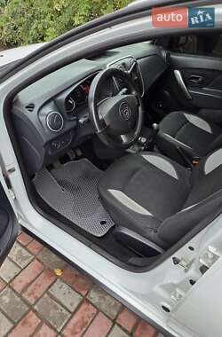 Внедорожник / Кроссовер Dacia Sandero StepWay 2015 в 