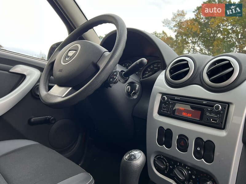 Внедорожник / Кроссовер Dacia Sandero StepWay 2012 в Луцке