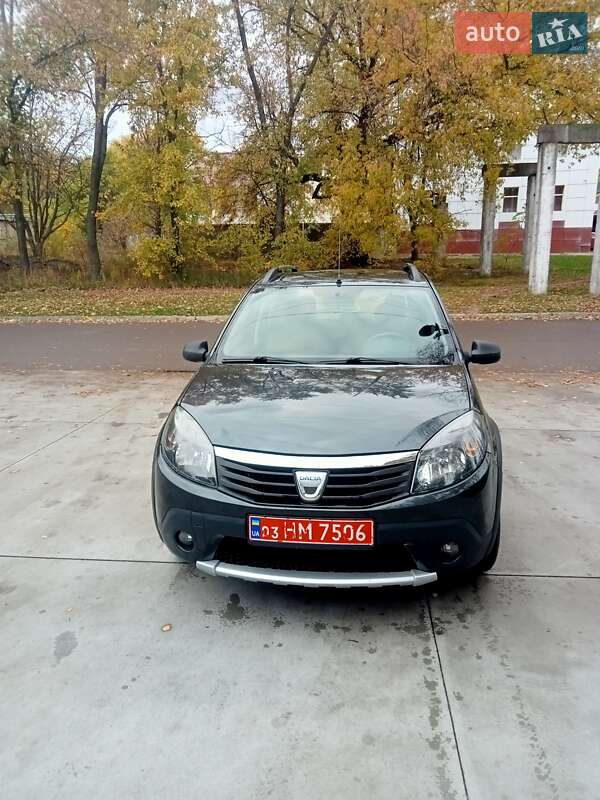 Позашляховик / Кросовер Dacia Sandero StepWay 2010 в Кам'янському фото 3 Позашляховик / Кросовер Dacia Sandero StepWay 2010 в Кам'янському