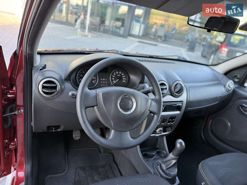 Позашляховик / Кросовер Dacia Sandero StepWay 2009 в Володимирі фото 40 Позашляховик / Кросовер Dacia Sandero StepWay 2009 в Володимирі