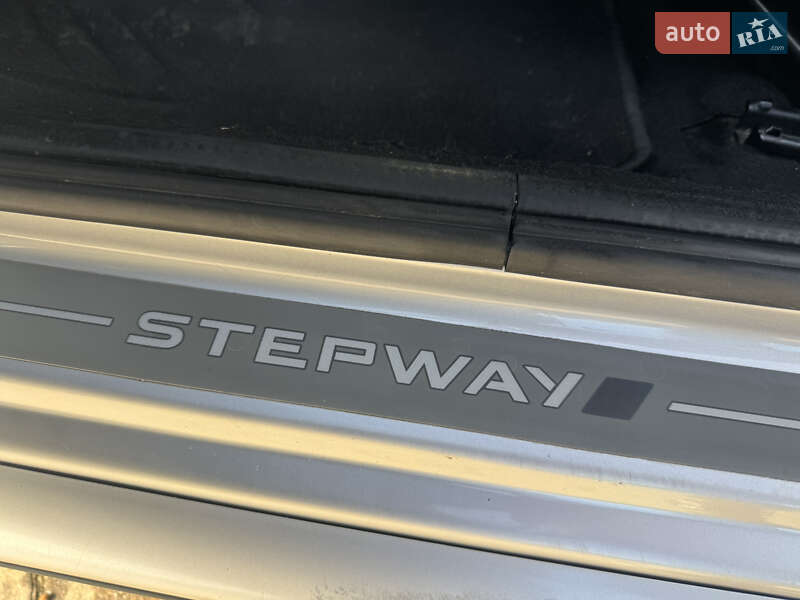 Внедорожник / Кроссовер Dacia Sandero StepWay 2012 в Стрые фото 18 Внедорожник / Кроссовер Dacia Sandero StepWay 2012 в Стрые