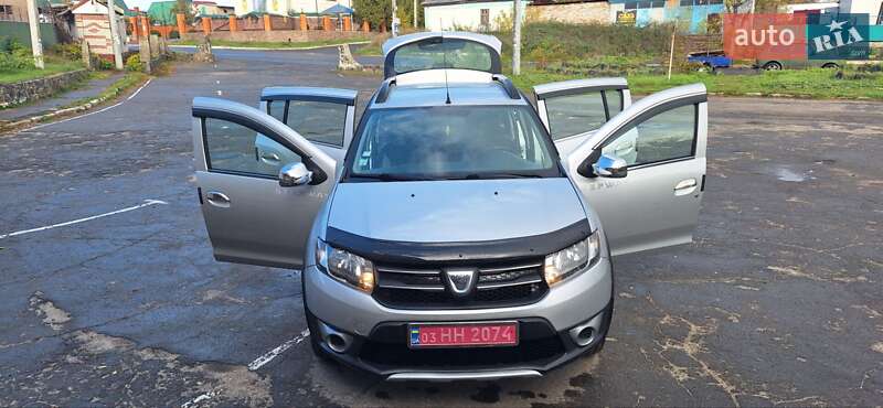 Внедорожник / Кроссовер Dacia Sandero StepWay 2013 в Новоархангельске фото 34 Внедорожник / Кроссовер Dacia Sandero StepWay 2013 в Новоархангельске