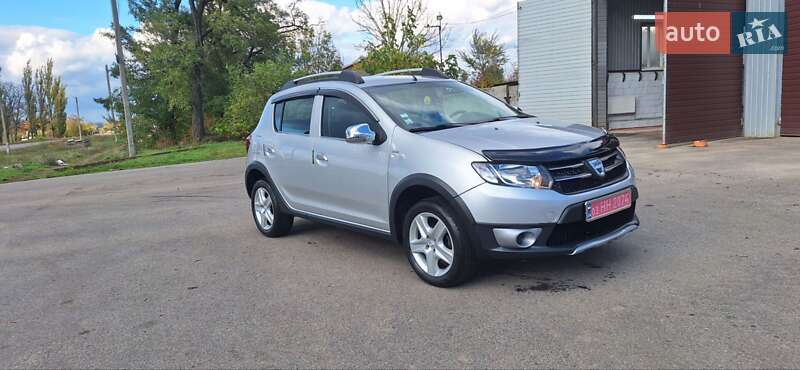 Внедорожник / Кроссовер Dacia Sandero StepWay 2013 в Новоархангельске фото 109 Внедорожник / Кроссовер Dacia Sandero StepWay 2013 в Новоархангельске