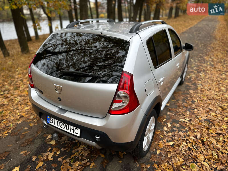 Внедорожник / Кроссовер Dacia Sandero StepWay 2010 в Сумах фото 16 Внедорожник / Кроссовер Dacia Sandero StepWay 2010 в Сумах