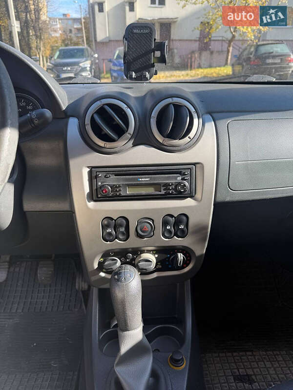 Позашляховик / Кросовер Dacia Sandero StepWay 2010 в Львові