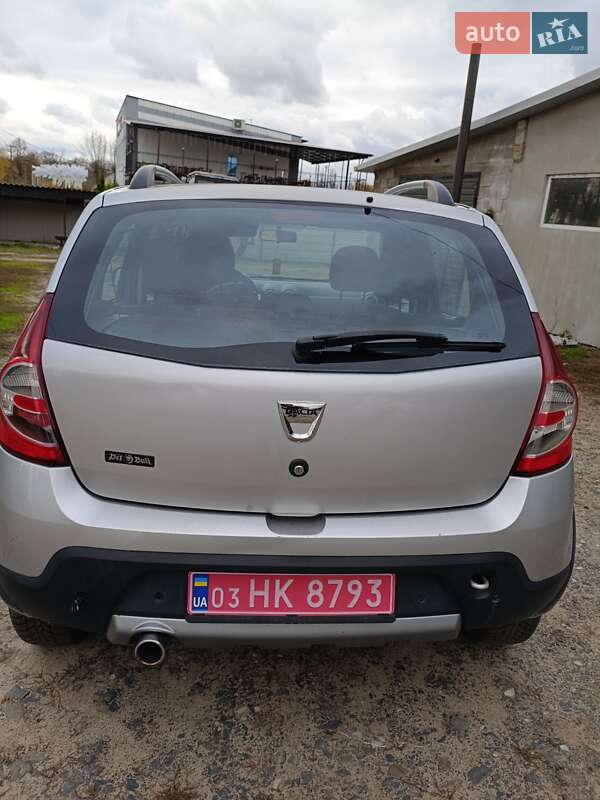 Внедорожник / Кроссовер Dacia Sandero StepWay 2011 в Любешове фото 5 Внедорожник / Кроссовер Dacia Sandero StepWay 2011 в Любешове