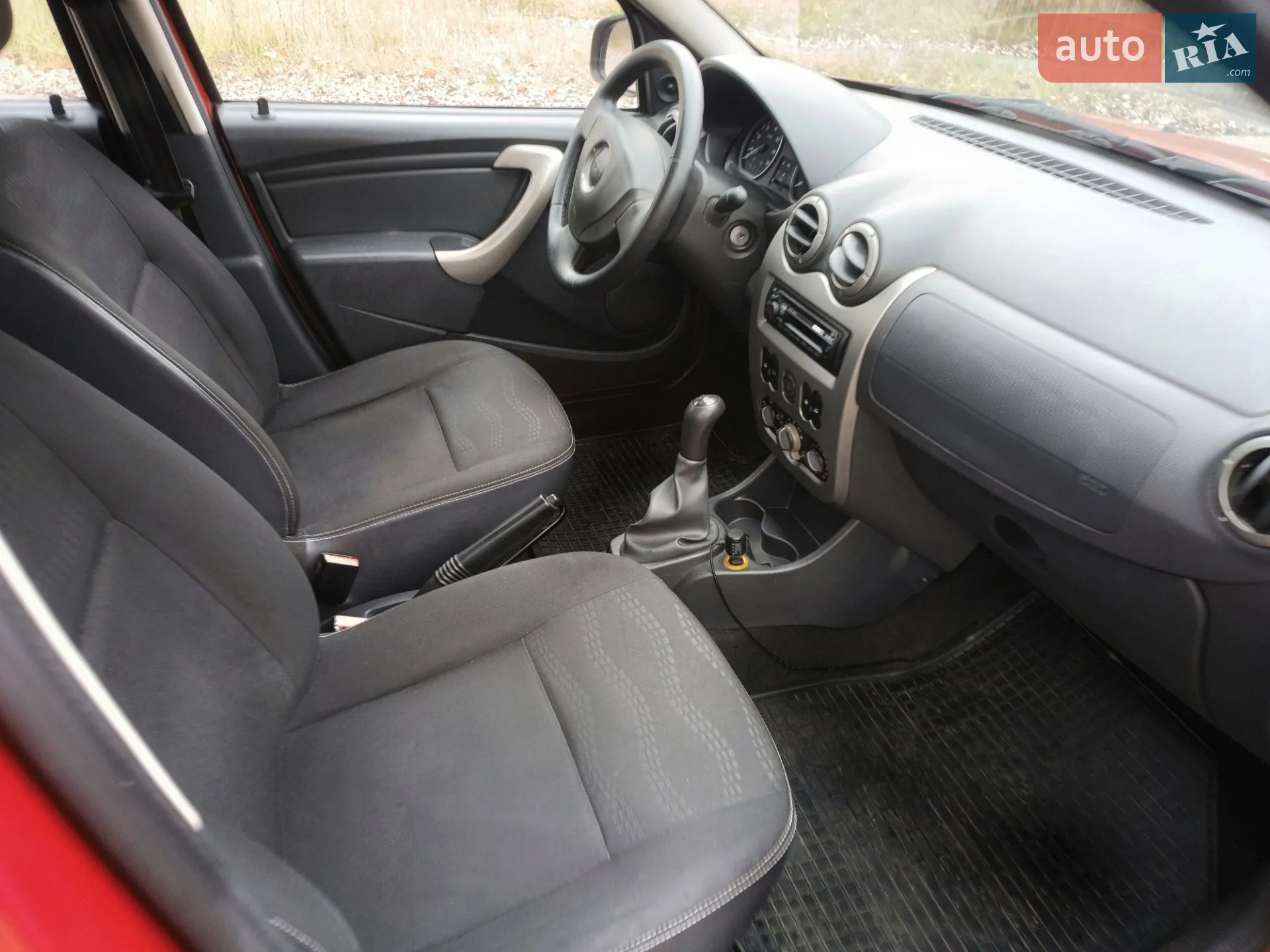 2010 Dacia Sandero - мініатюра 11