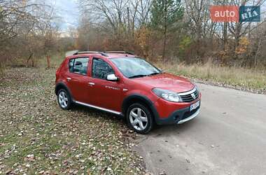Внедорожник / Кроссовер Dacia Sandero StepWay 2010 в Ровно