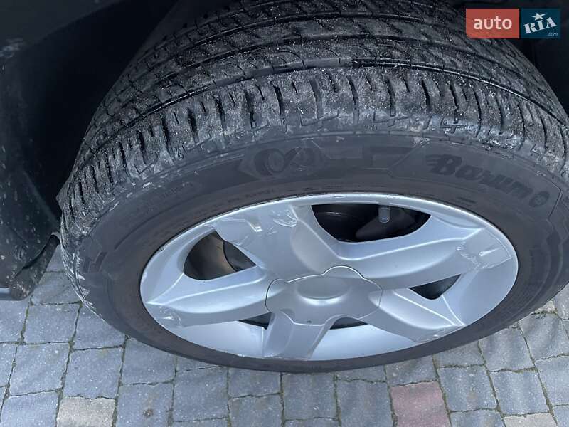 Внедорожник / Кроссовер Dacia Sandero StepWay 2011 в Луцке