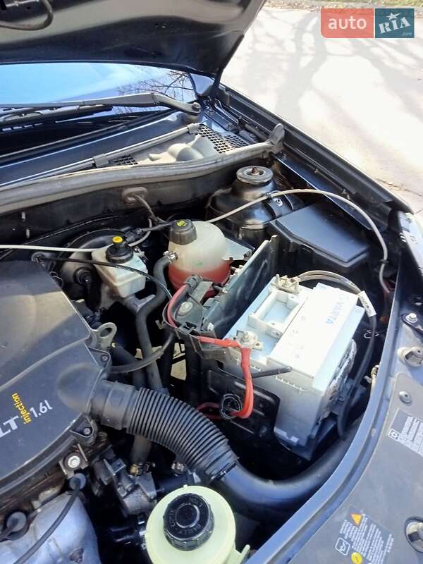 Внедорожник / Кроссовер Dacia Sandero StepWay 2009 в Каменском фото 29 Внедорожник / Кроссовер Dacia Sandero StepWay 2009 в Каменском