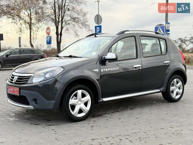 Внедорожник / Кроссовер Dacia Sandero StepWay 2010 в Владимире фото 4 Внедорожник / Кроссовер Dacia Sandero StepWay 2010 в Владимире