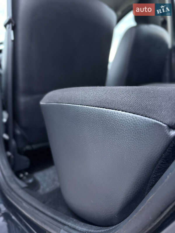 Внедорожник / Кроссовер Dacia Sandero StepWay 2010 в Владимире фото 69 Внедорожник / Кроссовер Dacia Sandero StepWay 2010 в Владимире