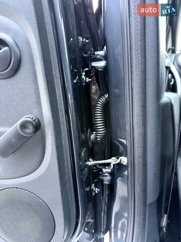 Внедорожник / Кроссовер Dacia Sandero StepWay 2010 в Владимире фото 120 Внедорожник / Кроссовер Dacia Sandero StepWay 2010 в Владимире