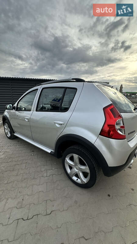 Внедорожник / Кроссовер Dacia Sandero StepWay 2009 в Луцке