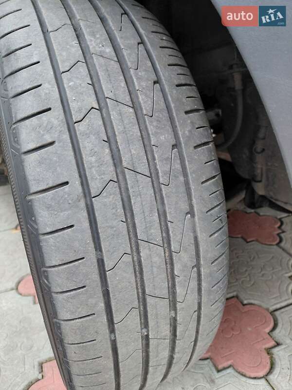 Внедорожник / Кроссовер Dacia Sandero StepWay 2010 в Хороле