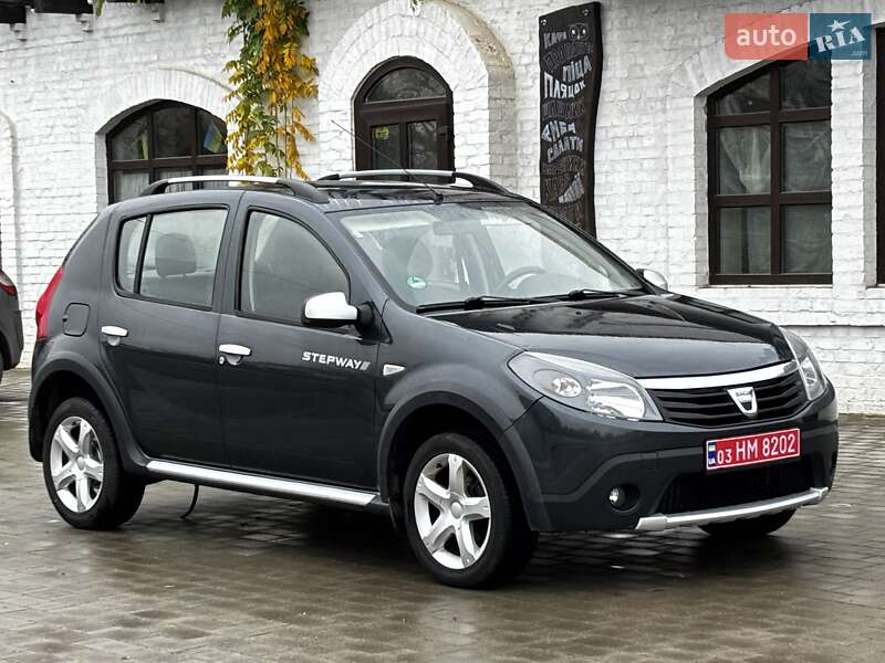 Позашляховик / Кросовер Dacia Sandero StepWay 2012 в Красилові фото 7 Позашляховик / Кросовер Dacia Sandero StepWay 2012 в Красилові