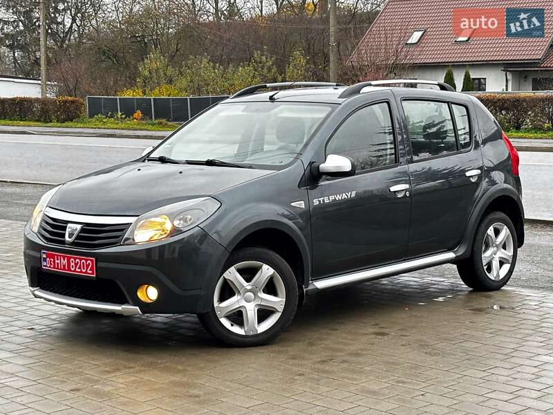 Позашляховик / Кросовер Dacia Sandero StepWay 2012 в Красилові фото 27 Позашляховик / Кросовер Dacia Sandero StepWay 2012 в Красилові