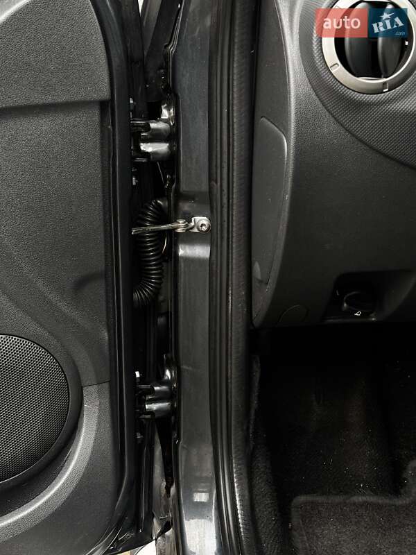 Позашляховик / Кросовер Dacia Sandero StepWay 2012 в Красилові фото 65 Позашляховик / Кросовер Dacia Sandero StepWay 2012 в Красилові