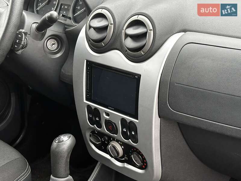 Позашляховик / Кросовер Dacia Sandero StepWay 2012 в Красилові фото 94 Позашляховик / Кросовер Dacia Sandero StepWay 2012 в Красилові