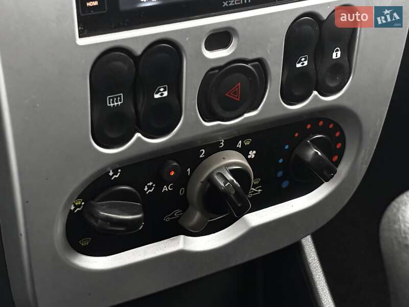 Позашляховик / Кросовер Dacia Sandero StepWay 2012 в Красилові фото 110 Позашляховик / Кросовер Dacia Sandero StepWay 2012 в Красилові